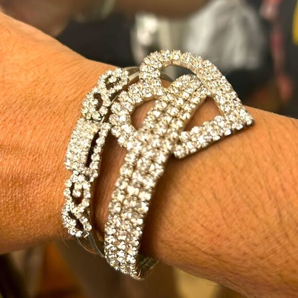 Unique Rhinestone Bracelets - Picture 2 of 7